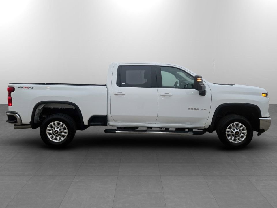 Used 2025 Chevrolet Silverado 2500 LT w/ Safety Package image 5