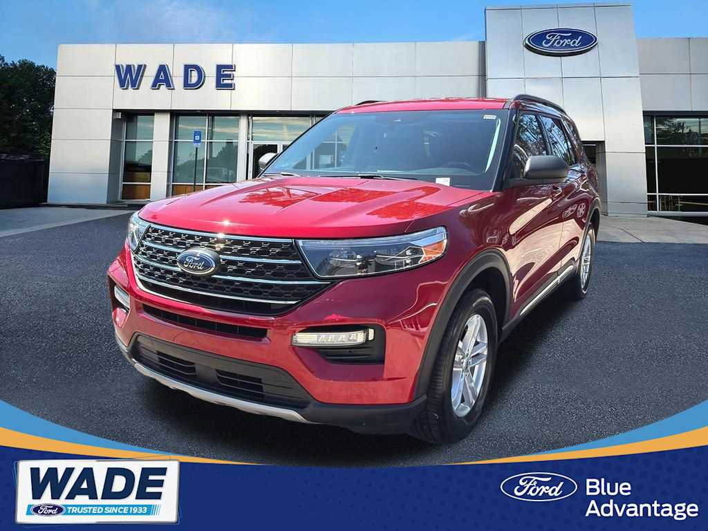Certified 2022 Ford Explorer XLT w/ Equipment Group 202A