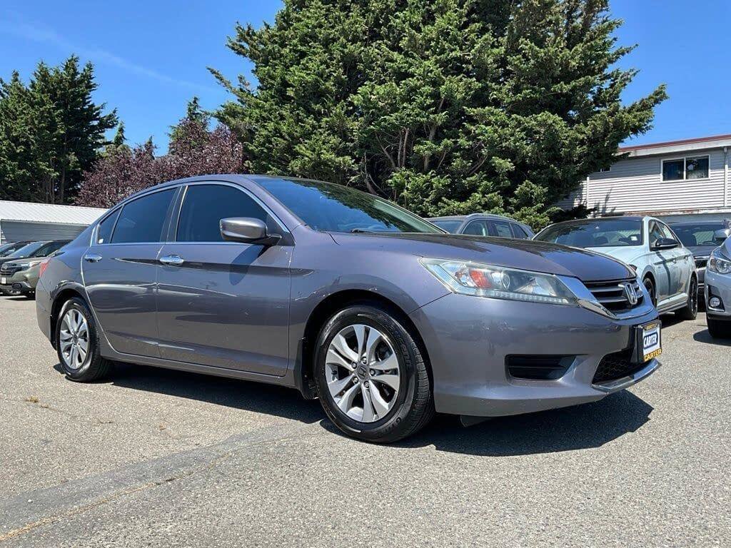 Used 2014 Honda Accord LX image 2