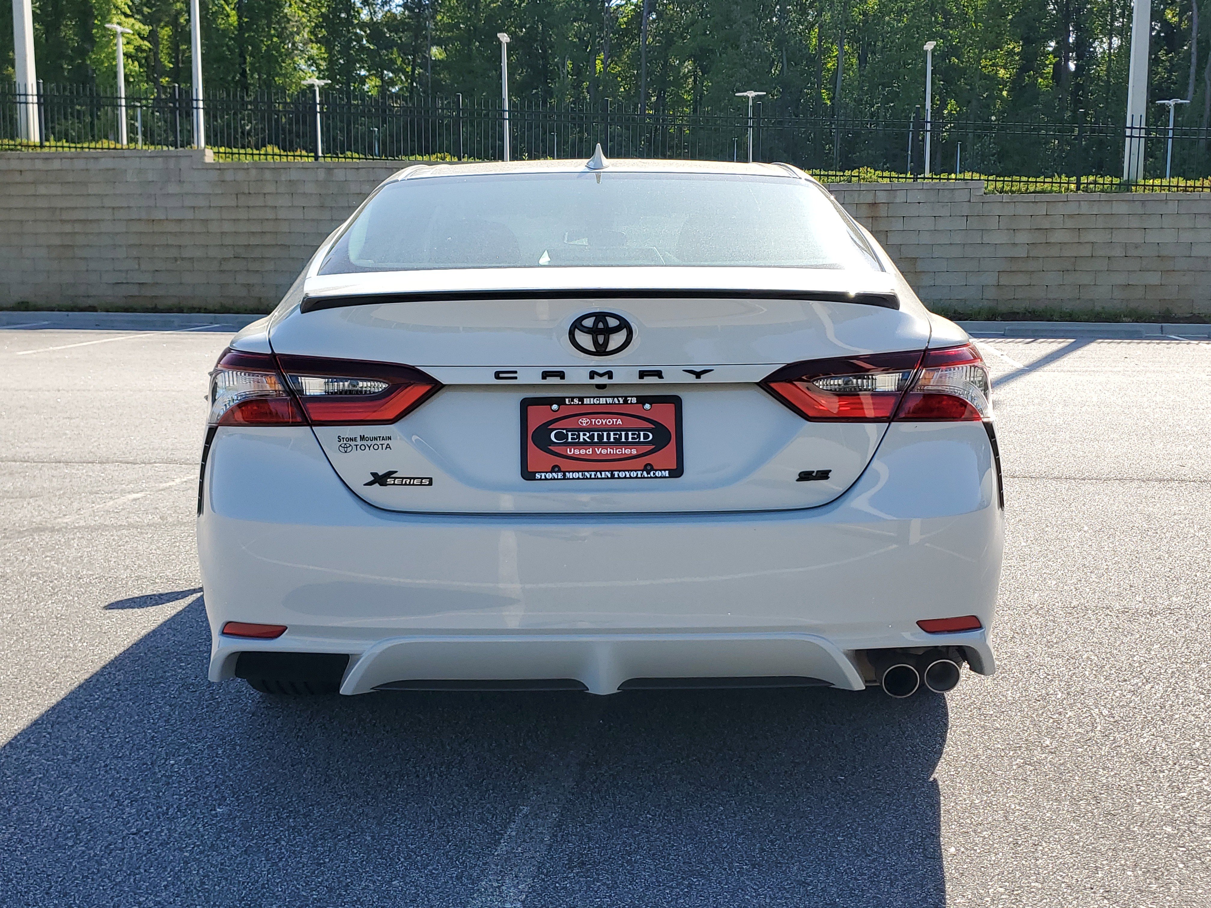 Used 2024 Toyota Camry SE image 5