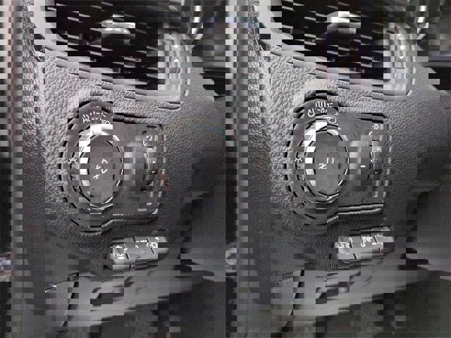 Used 2018 Buick Envision Premium w/ Driver Confidence Package image 21