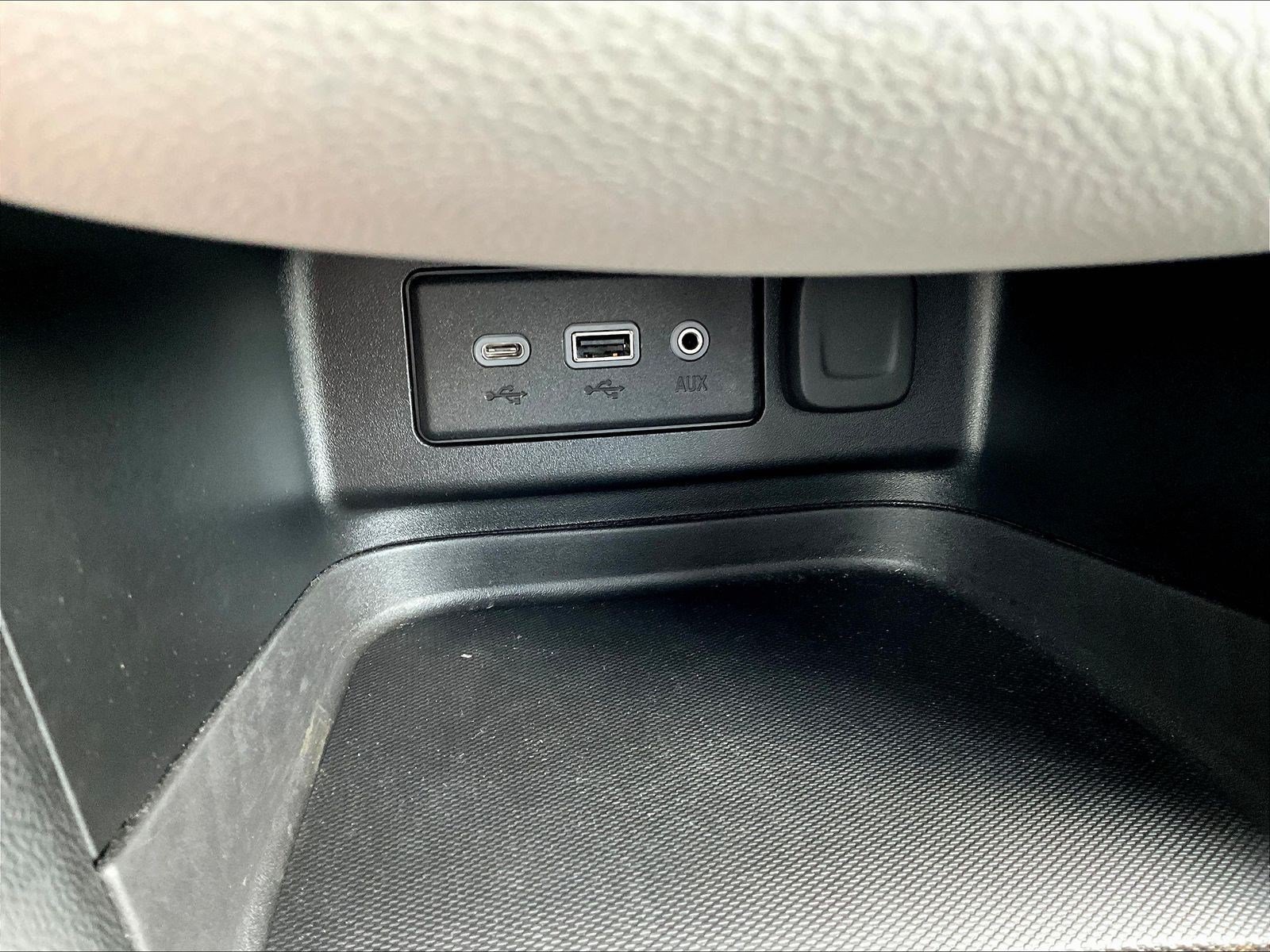 Used 2022 Chevrolet Equinox LT FWD image 16