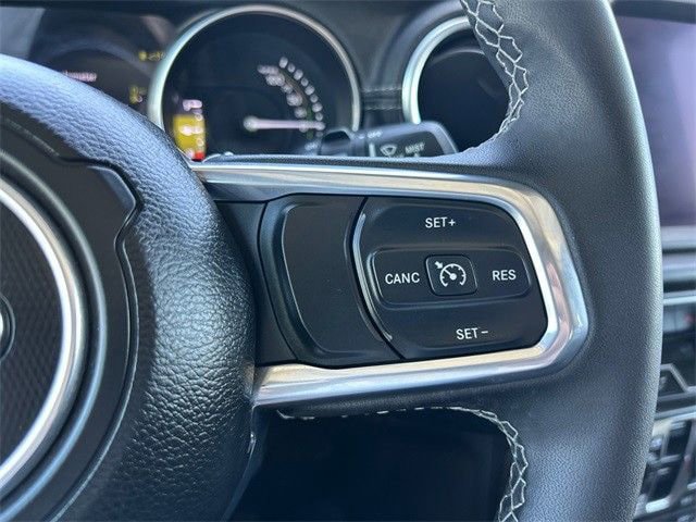 Used 2023 Jeep Wrangler Sahara AWD/4WD image 23