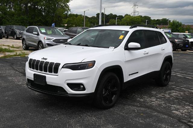 Used 2019 Jeep Cherokee Latitude Plus AWD/4WD image 5