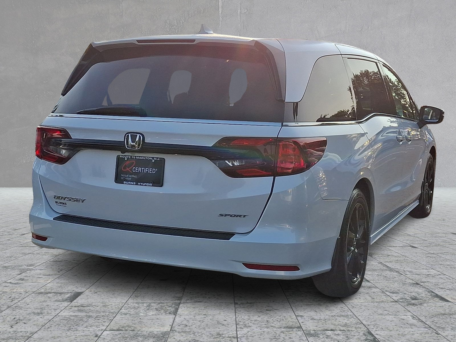 Used 2024 Honda Odyssey Sport image 4