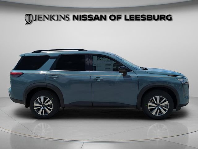 New 2026 Nissan Pathfinder SL w/ Cargo Package FWD image 3
