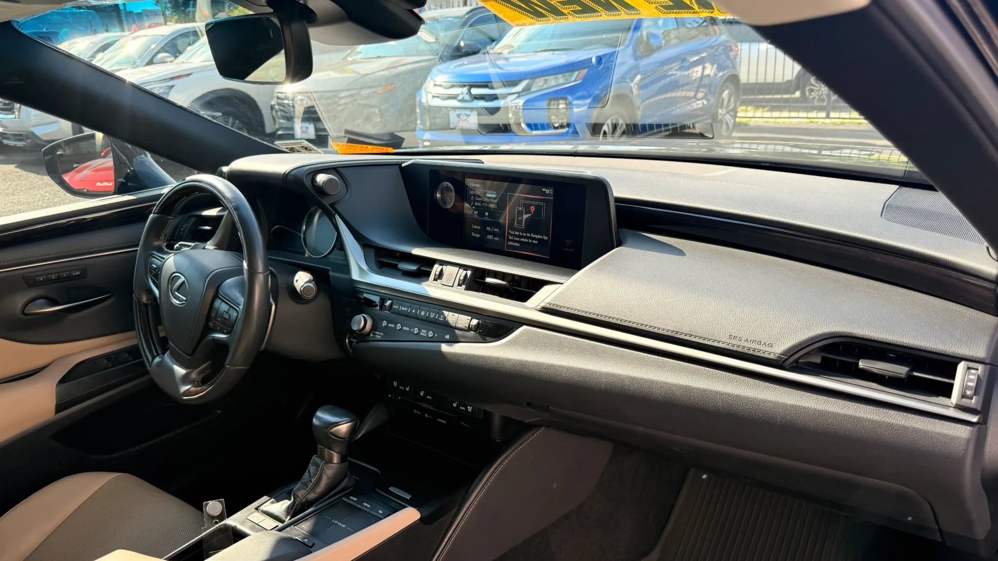 Used 2021 Lexus ES 300h w/ Premium Package FWD image 16