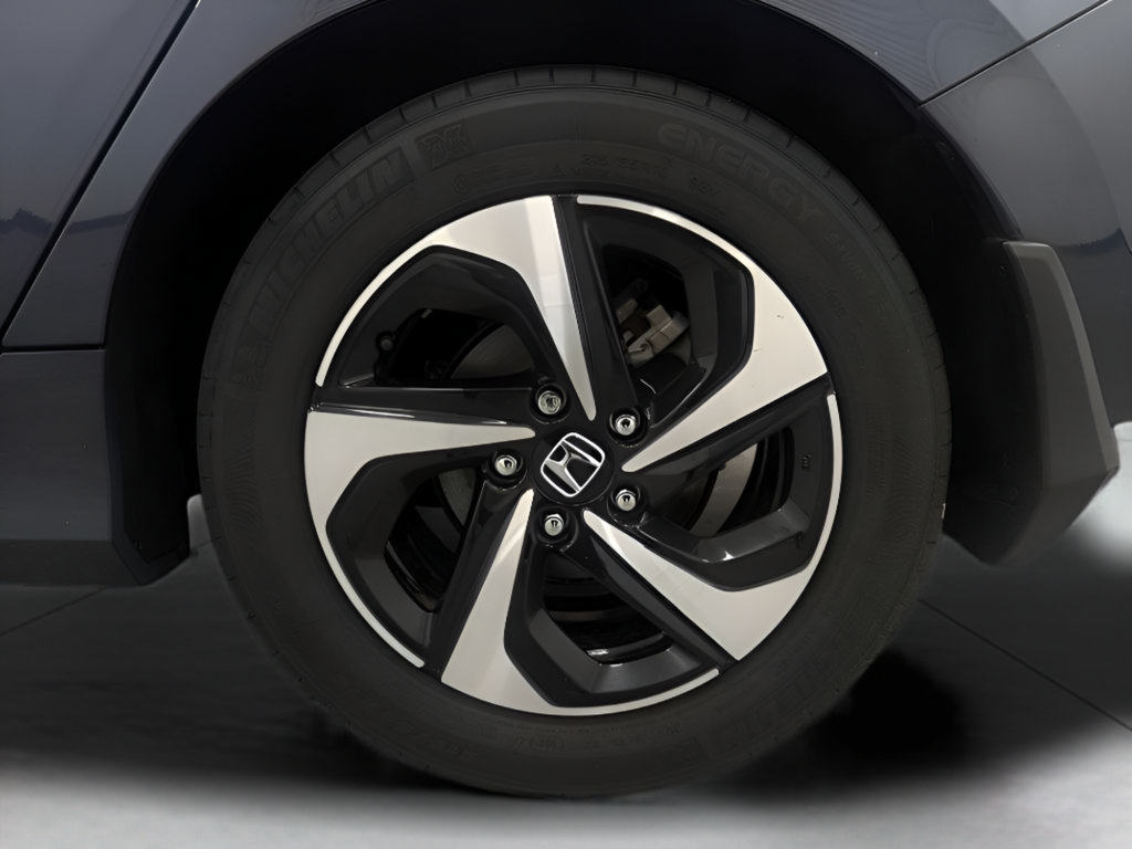 Used 2023 Honda Civic Sport image 28