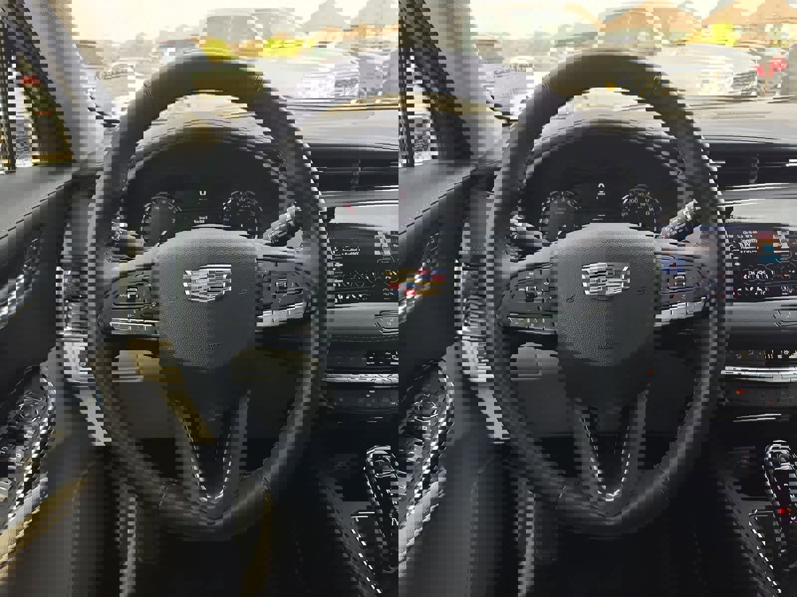 Used 2022 Cadillac XT4 Premium Luxury w/ Enhanced Visibility Package image 21