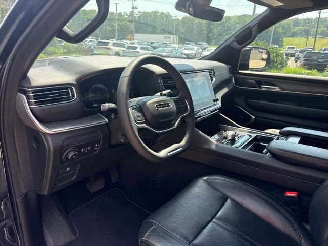 Used 2024 Jeep Wagoneer Series II AWD/4WD image 14