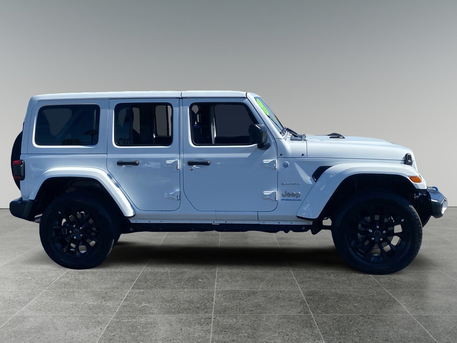 Used 2024 Jeep Wrangler Unlimited Sahara AWD/4WD image 6