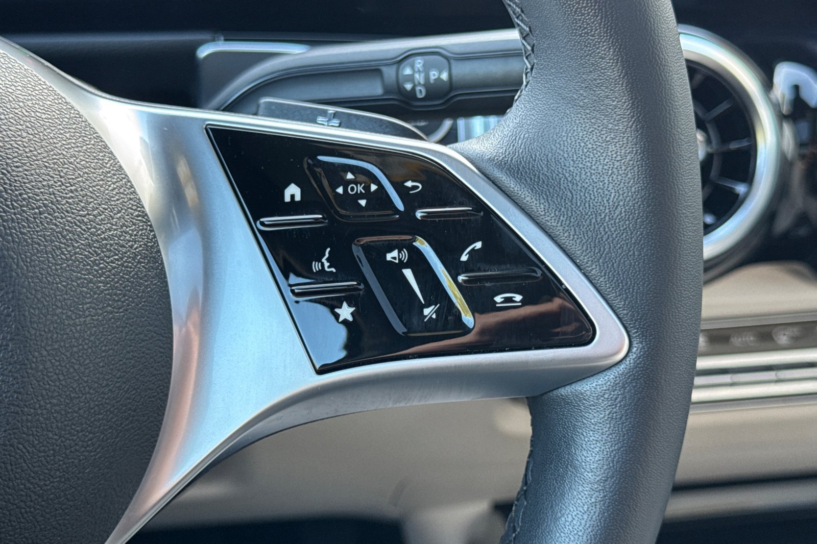 Certified 2026 Mercedes-Benz GLB 250 image 30