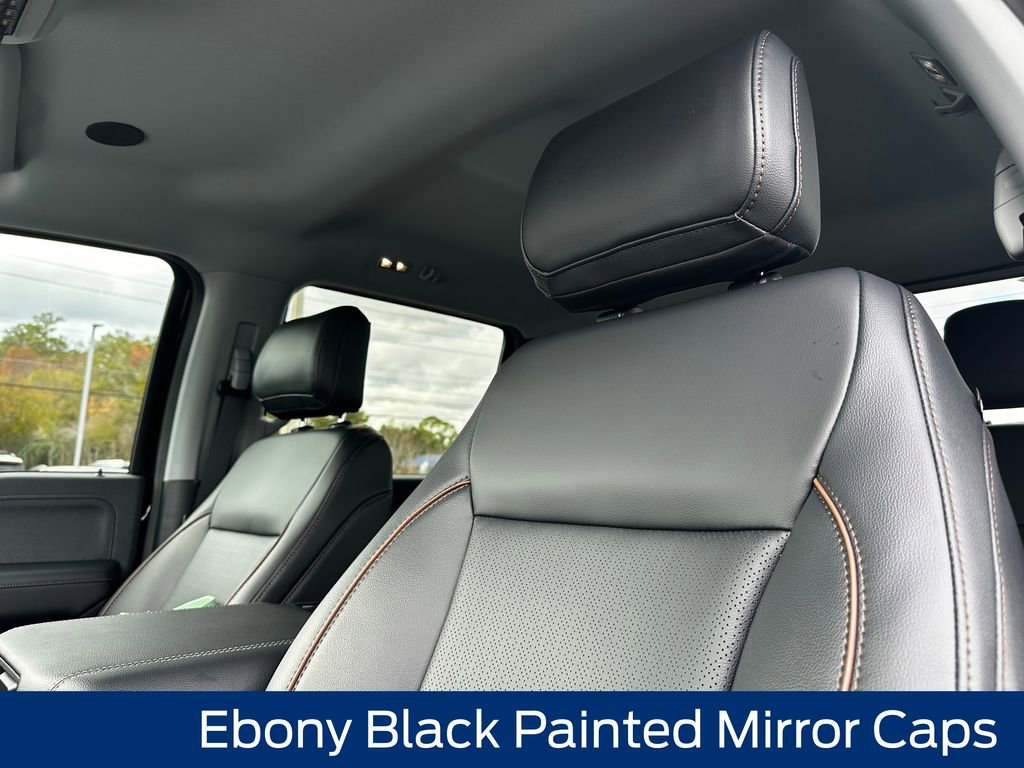 New 2026 Ford F250 Lariat w/ Black Appearance Package image 31