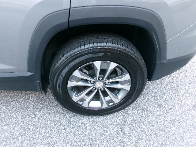 Used 2026 Chevrolet Equinox LT w/ Convenience Package II FWD image 10