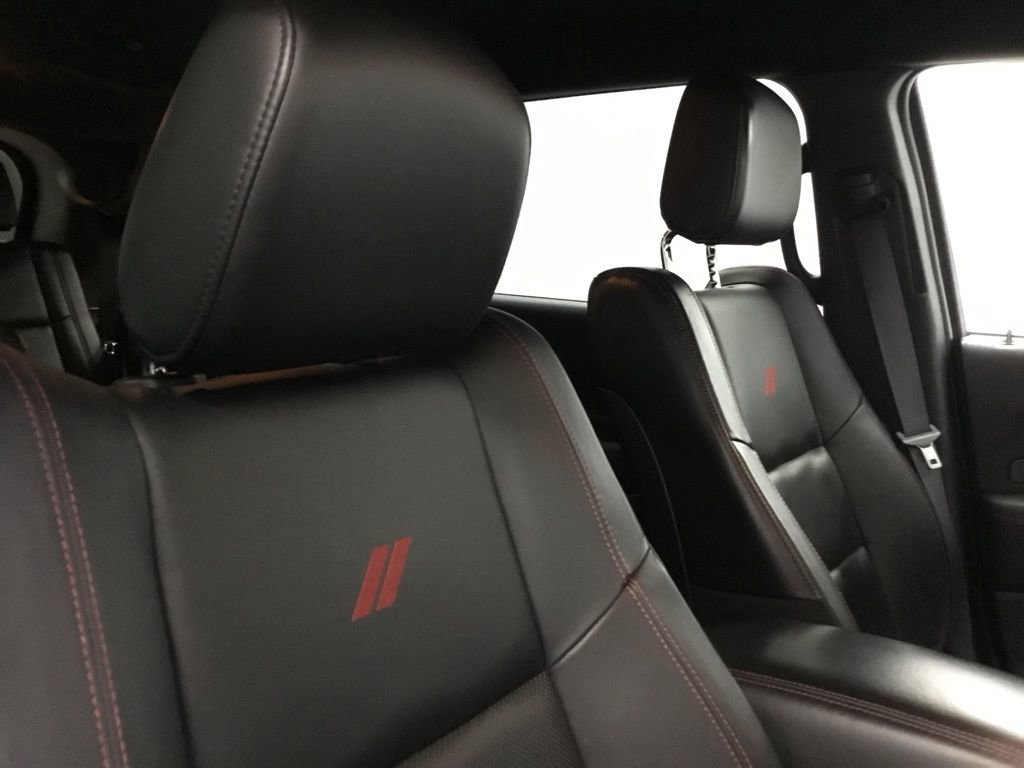 Used 2022 Dodge Durango R/T w/ Blacktop Package AWD/4WD image 27
