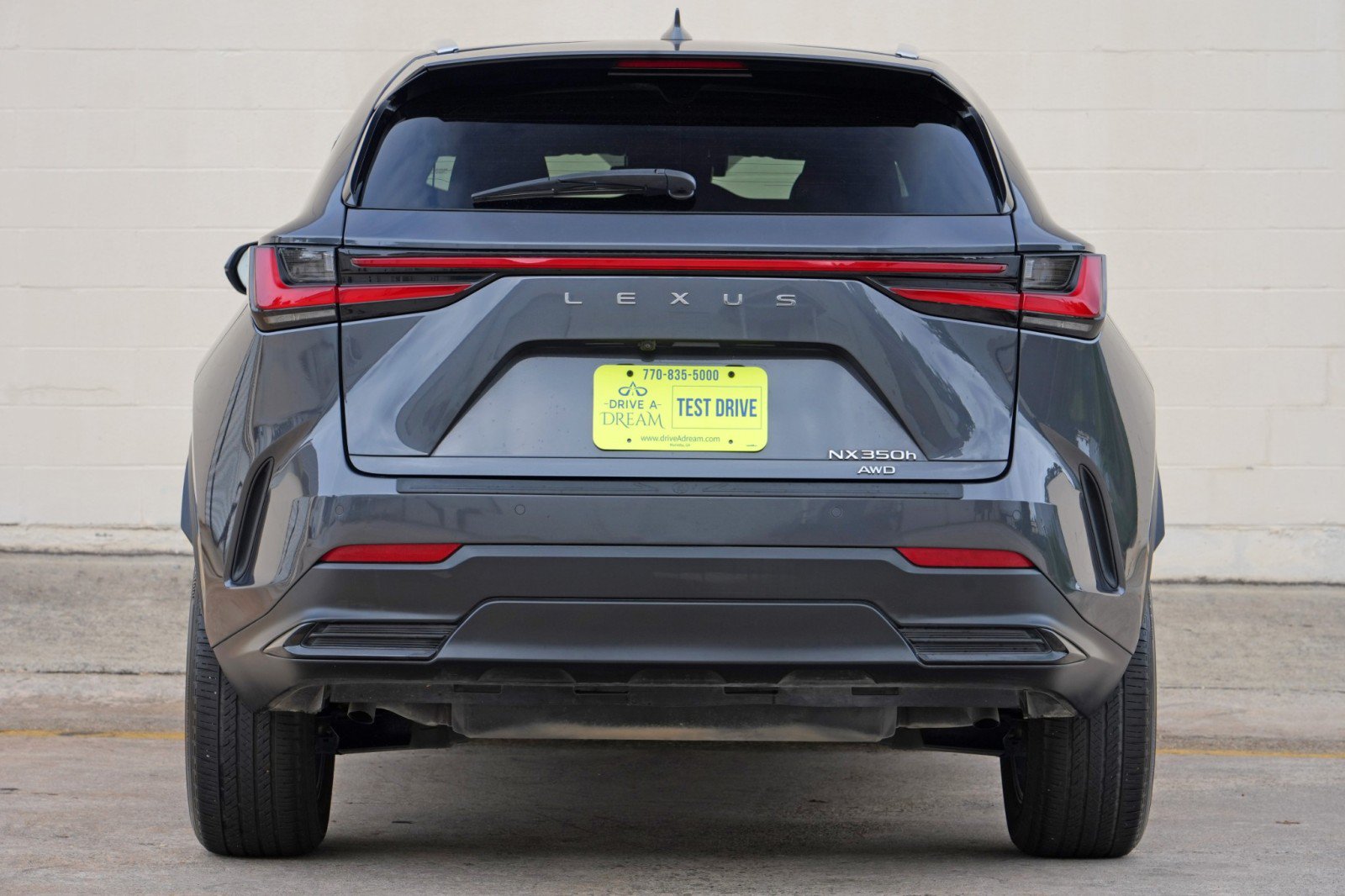 Used 2024 Lexus NX 350h AWD image 11