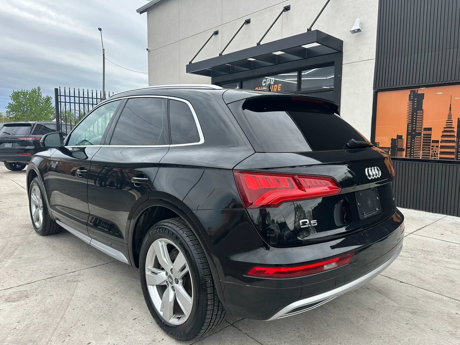 Used 2019 Audi Q5 2.0T Premium Plus w/ Premium Plus Package AWD/4WD image 5