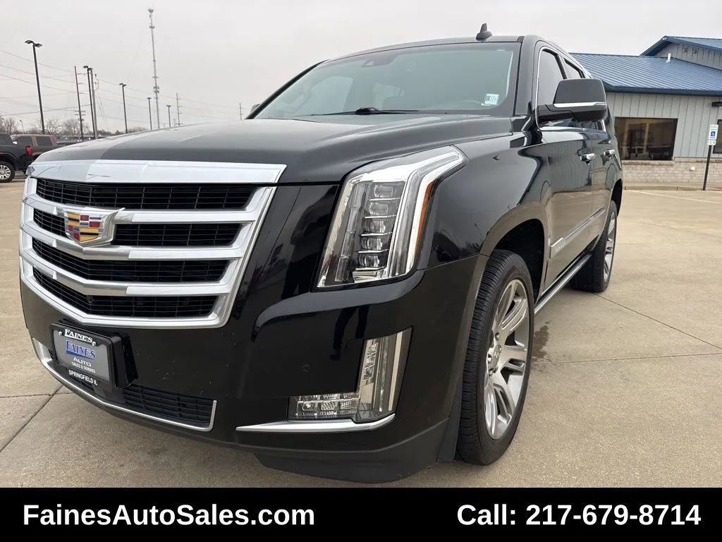 Used 2015 Cadillac Escalade Premium image 4