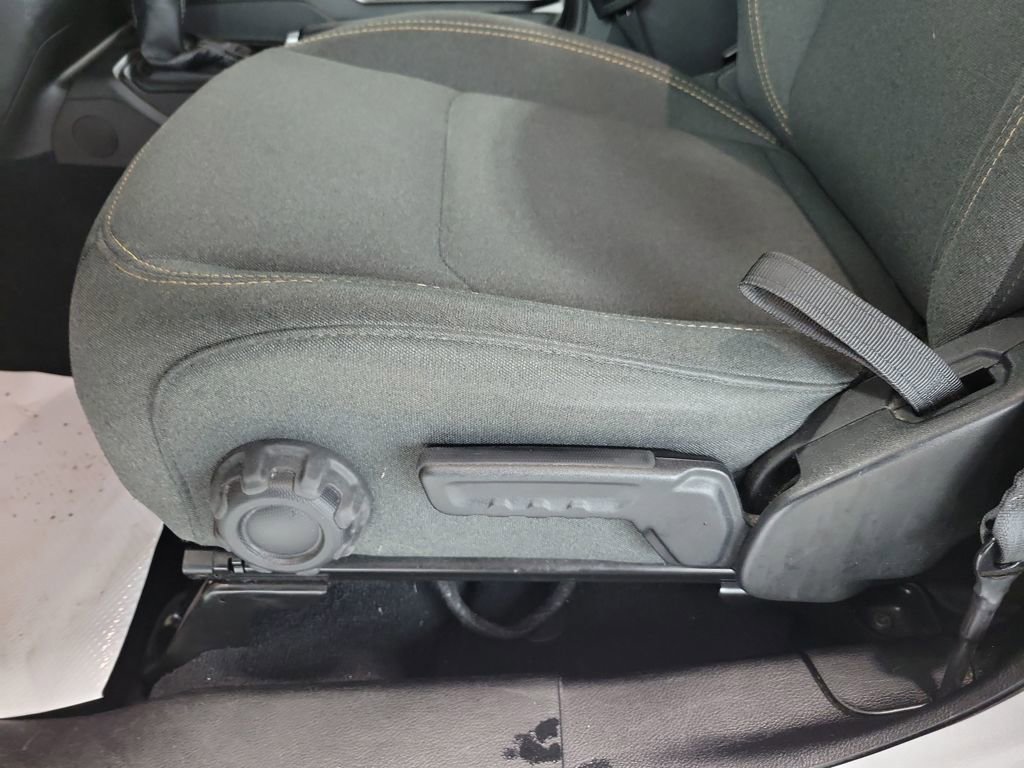 Used 2024 Jeep Wrangler Sport S image 35
