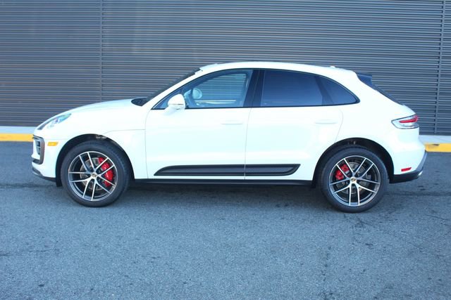 New 2026 Porsche Macan S image 2