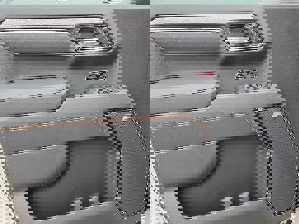 New 2026 GMC Sierra 1500 AT4 w/ AT4 Premium Package image 10