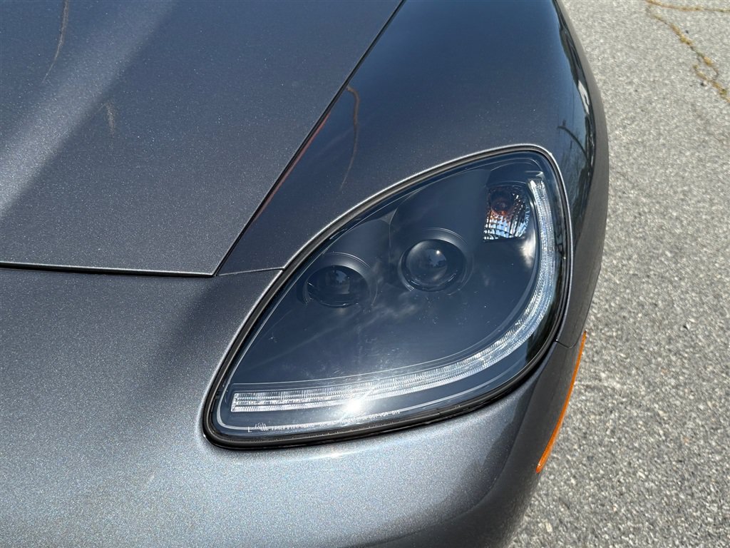 Used 2009 Chevrolet Corvette Convertible w/ Preferred Equipment Group RWD image 17