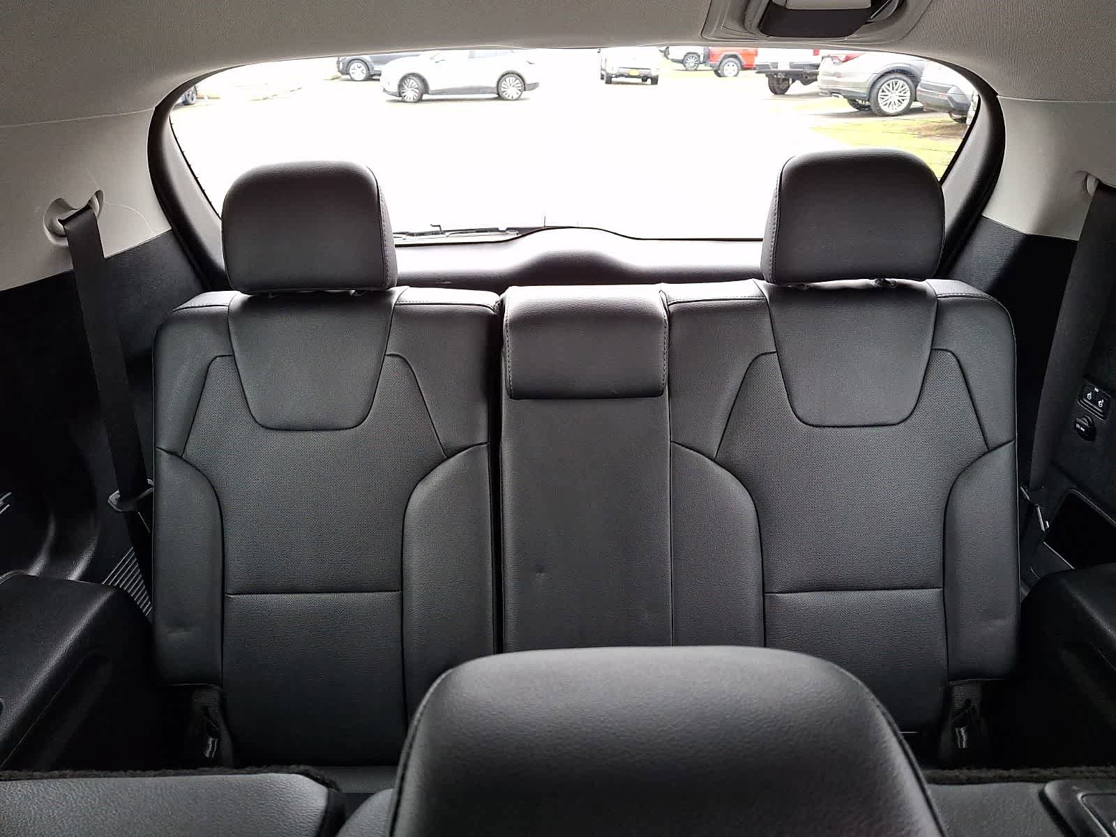 Used 2024 Kia Telluride EX AWD/4WD image 12