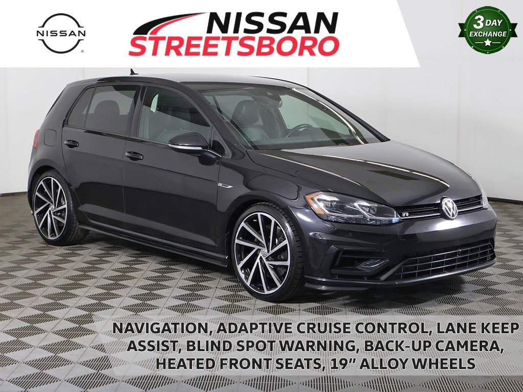 Used 2018 Volkswagen Golf R 4-Door image 1