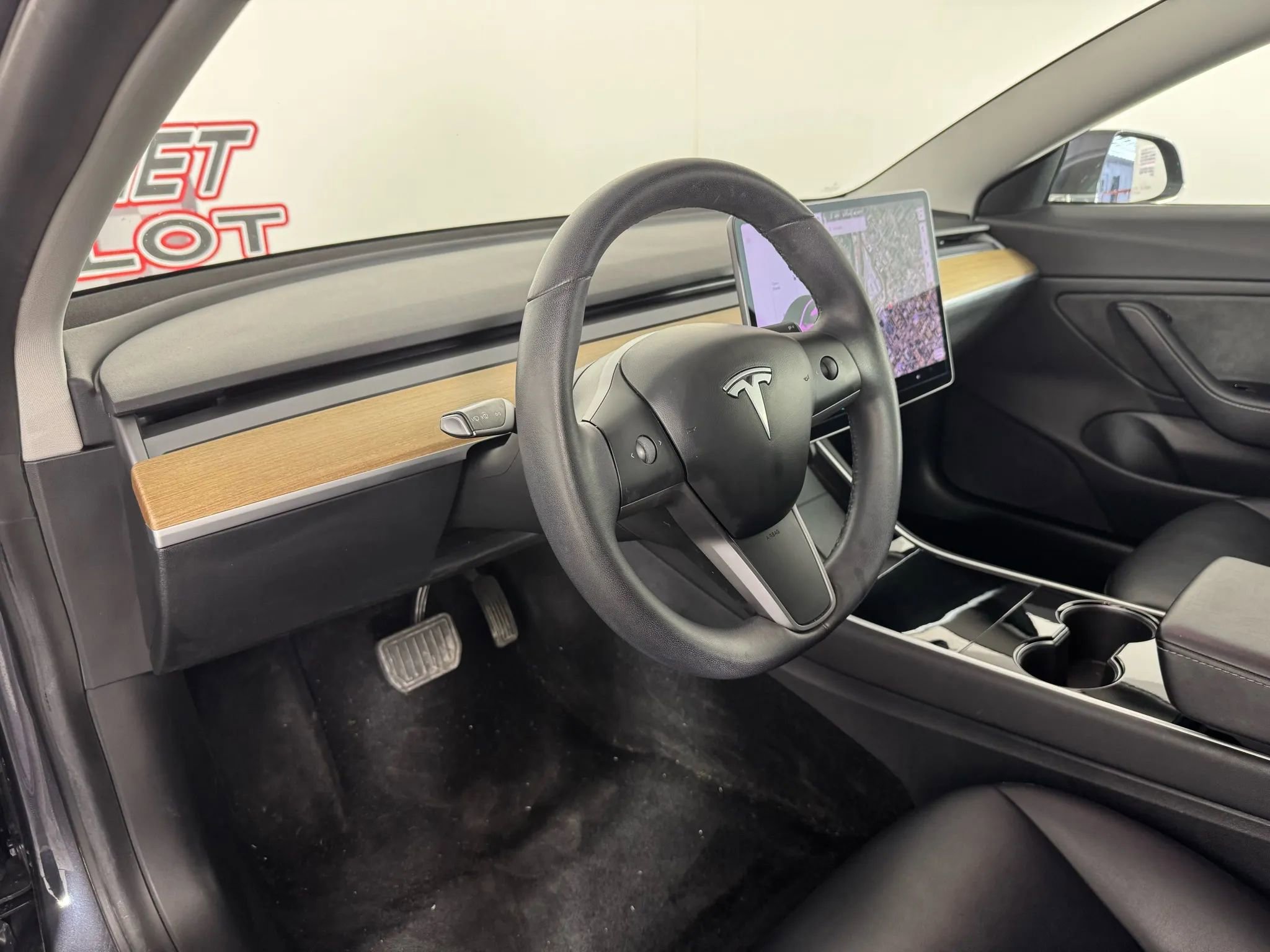 Used 2020 Tesla Model 3 Long Range image 10