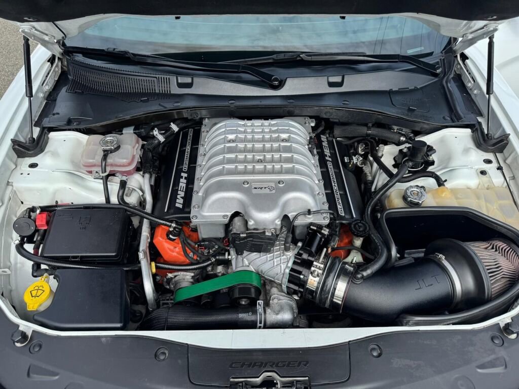 Used 2019 Dodge Charger SRT Hellcat w/ Navigation & Travel Group image 10