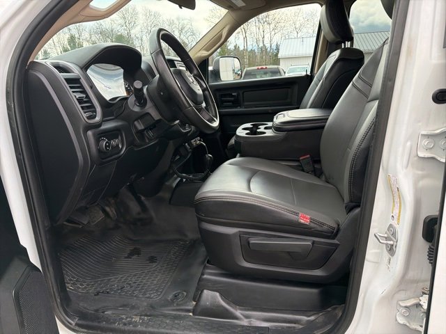 Used 2020 RAM 2500 Tradesman w/ Chrome Appearance Group image 2