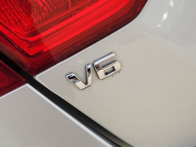 Used 2018 Chevrolet Impala LS image 8