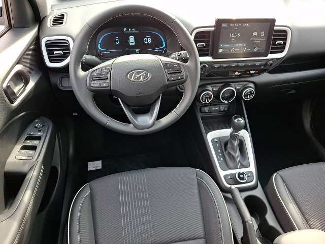 New 2026 Hyundai Venue SEL FWD image 10