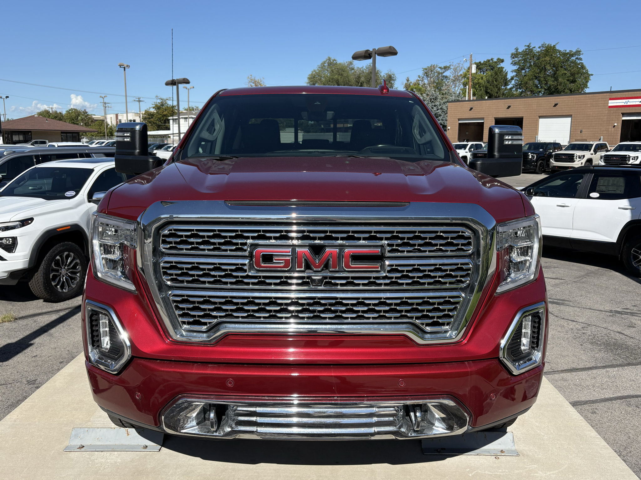 Used 2020 GMC Sierra 1500 Denali w/ Denali Ultimate Package AWD/4WD image 14