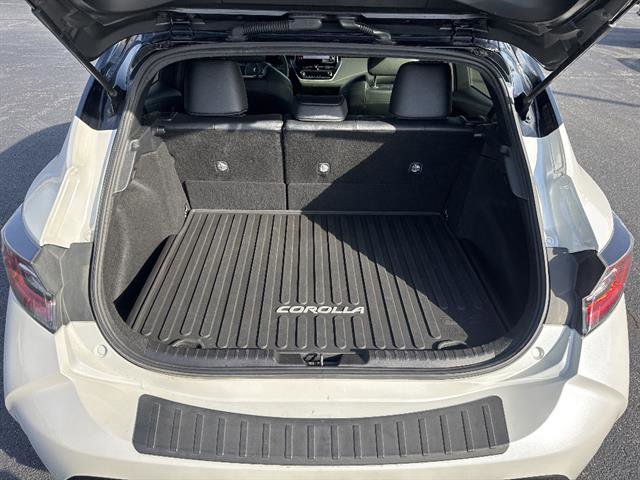 Used 2021 Toyota Corolla XSE image 6