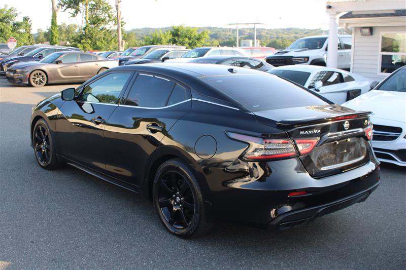 Used 2021 Nissan Maxima SR w/ Sport Mat Group image 6