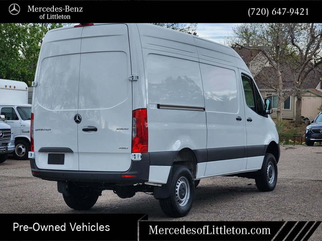 Used 2025 Mercedes-Benz Sprinter 2500 image 7