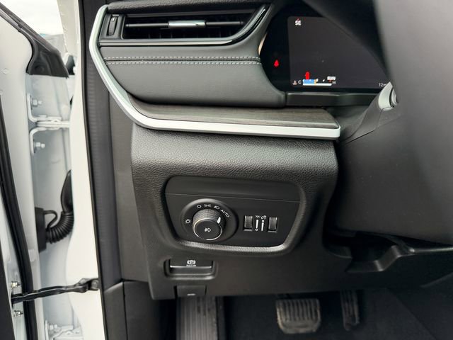 New 2026 Jeep Grand Cherokee Limited image 19