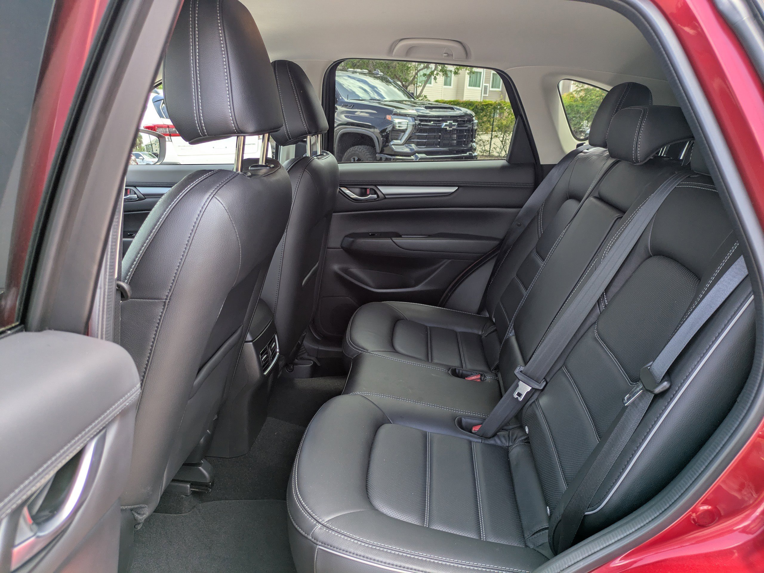 Used 2025 MAZDA CX-5 AWD 2.5 S w/ Preferred Package image 13