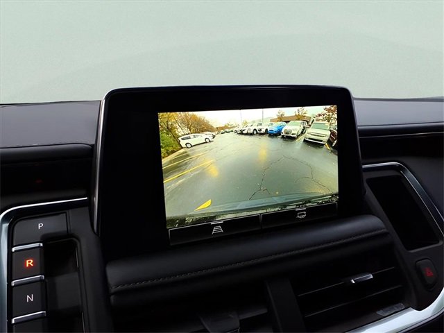 Used 2022 GMC Yukon XL SLE w/ Gmc Pro Safety Plus Package image 19