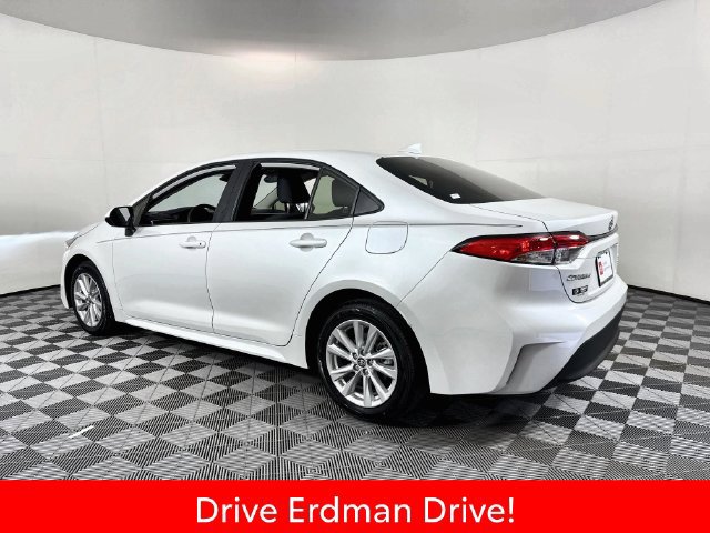 Certified 2026 Toyota Corolla LE w/ LE Premium Package FWD image 20