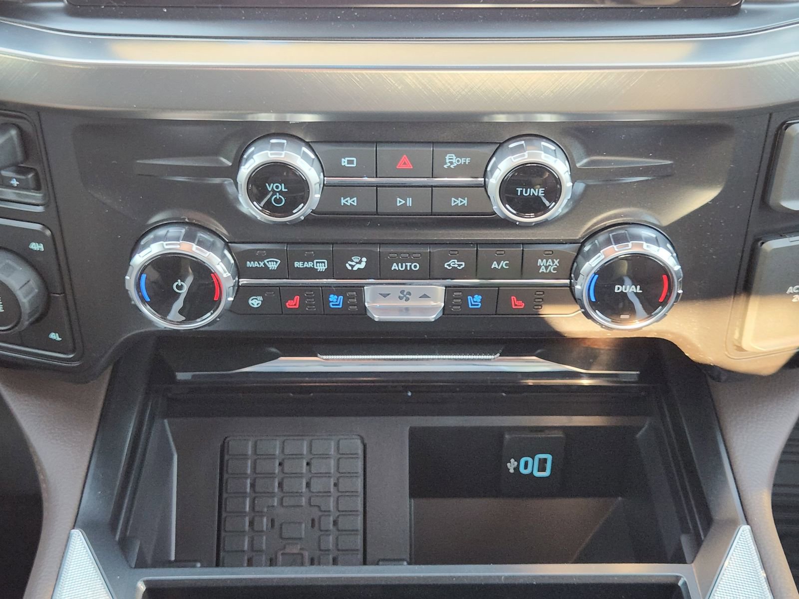 New 2026 Ford F250 King Ranch image 19