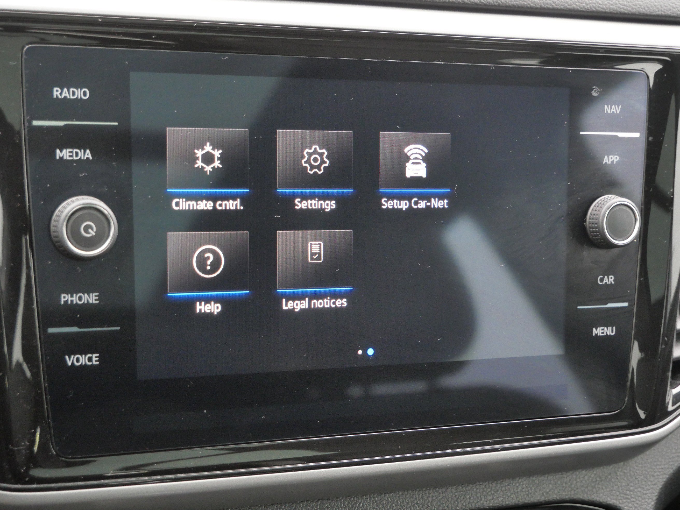 Certified 2023 Volkswagen Atlas Cross Sport SEL Premium R-Line image 31