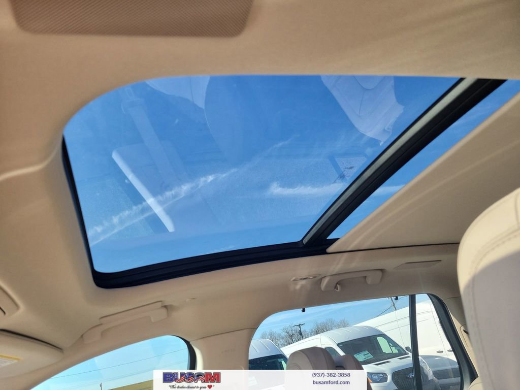 Used 2023 Lincoln Aviator Reserve w/ Equipment Group 201A image 31