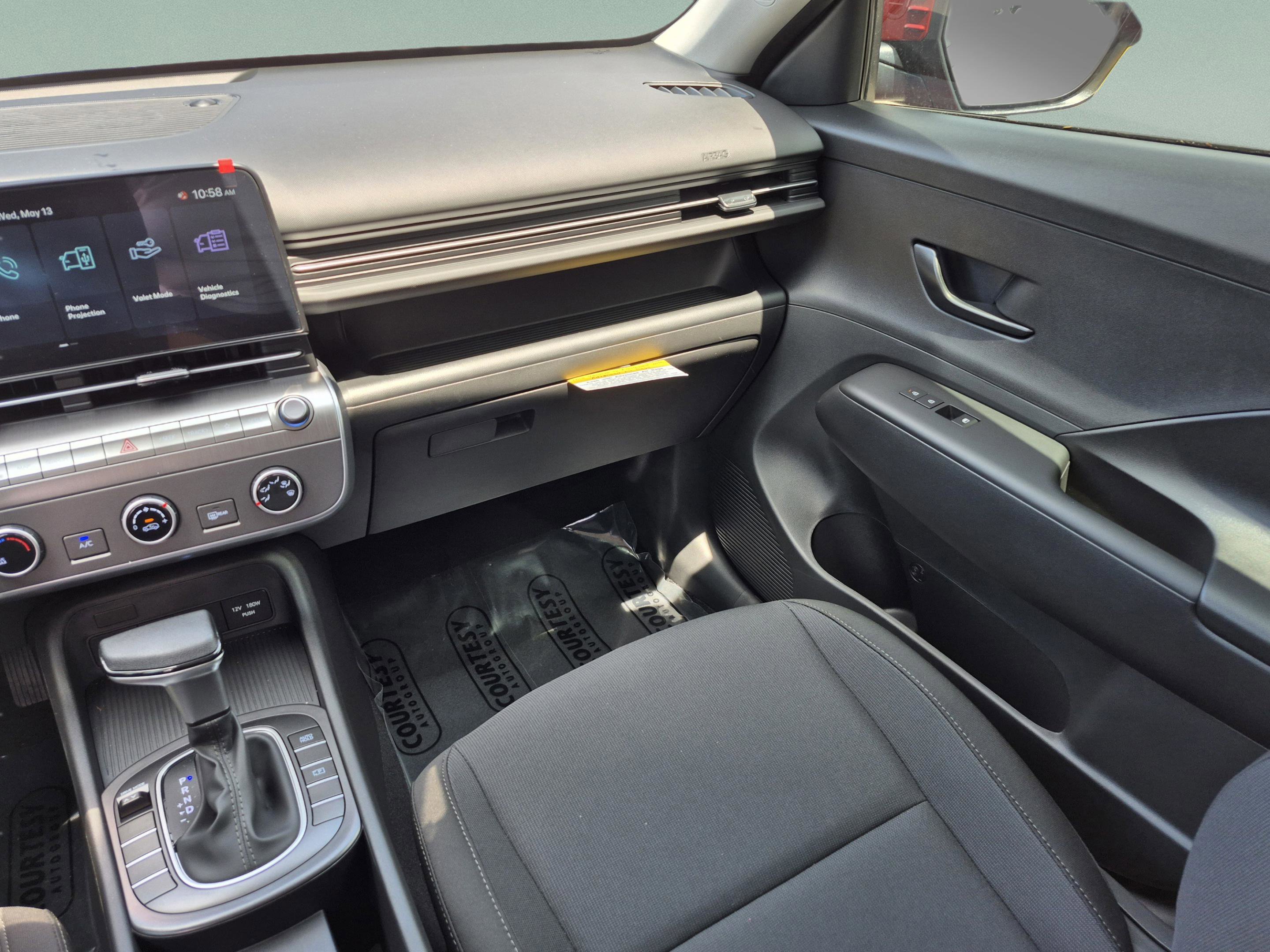 New 2026 Hyundai Kona SE FWD image 14