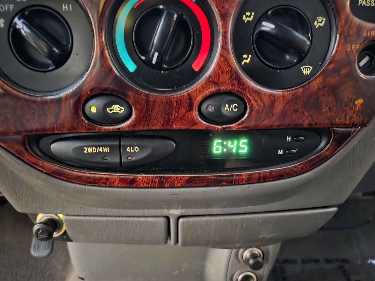 Used 2000 Toyota Tundra Limited image 31