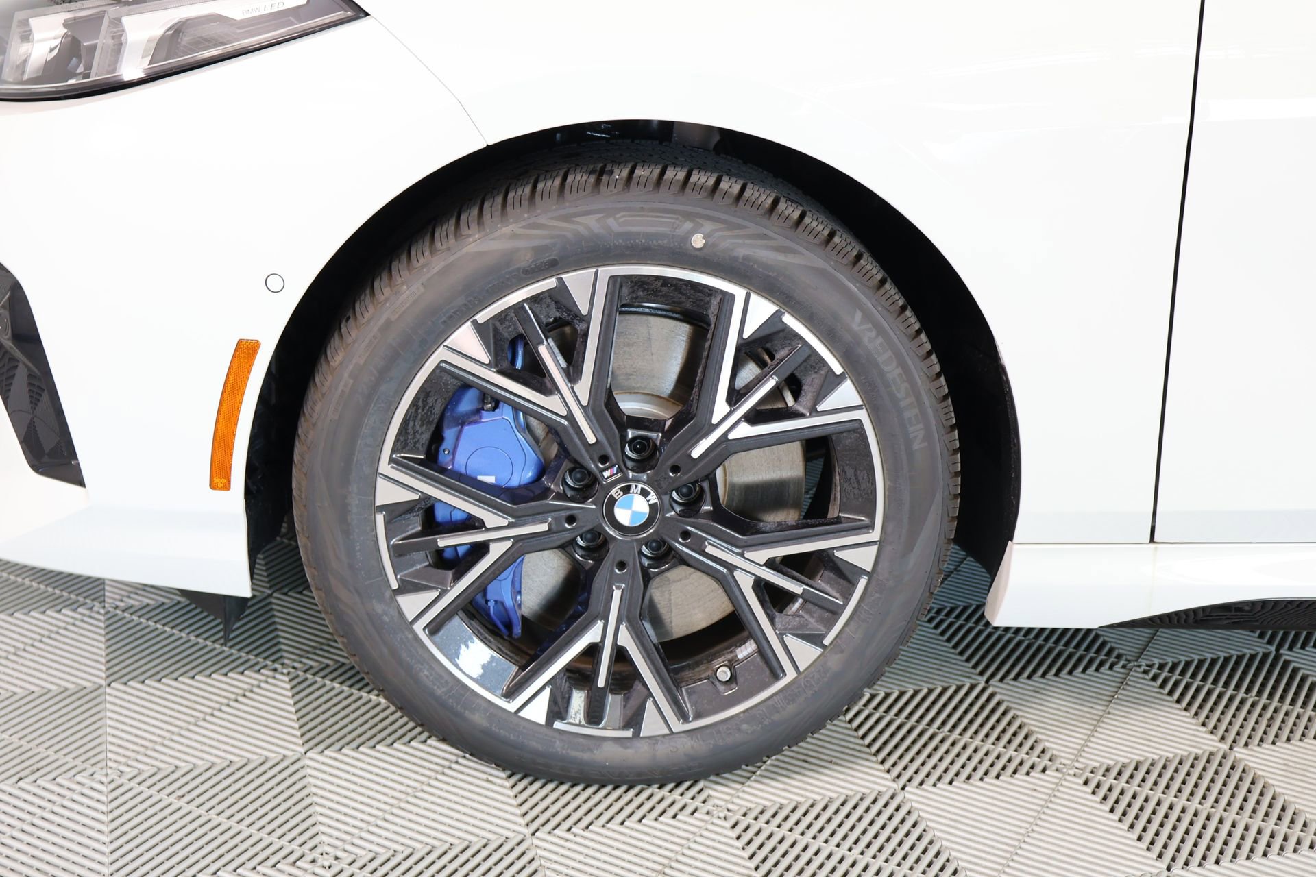 New 2026 BMW 228i xDrive w/ Technology Package AWD/4WD image 18