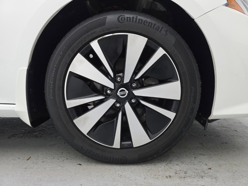 Used 2019 Nissan Altima 2.5 SV image 18