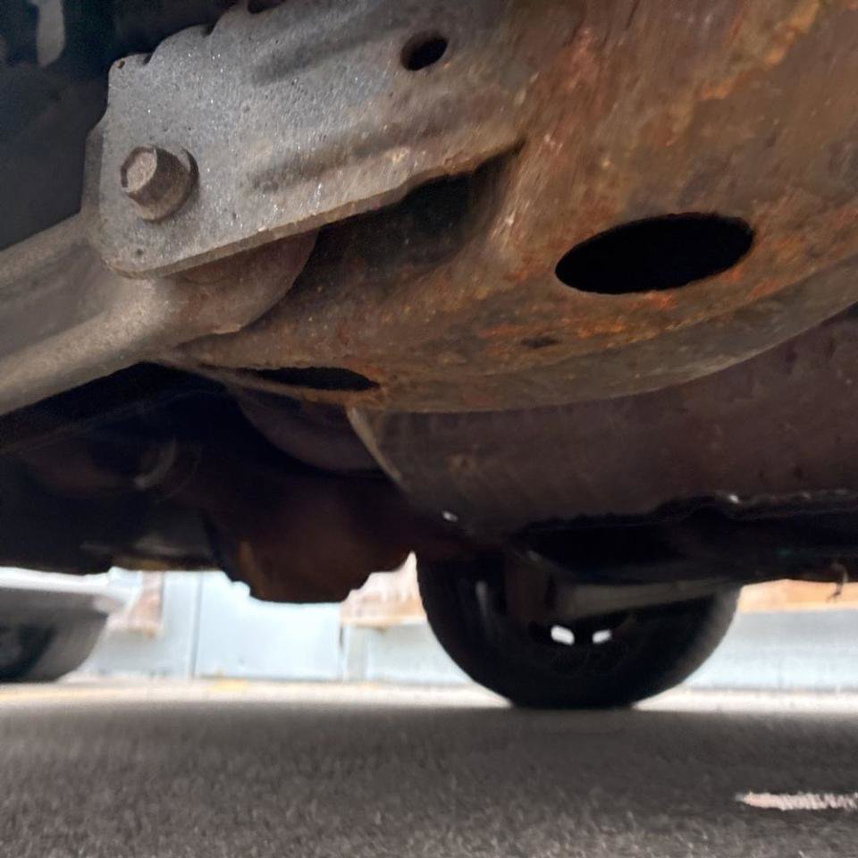 Used 2005 Mercury Grand Marquis GS image 23