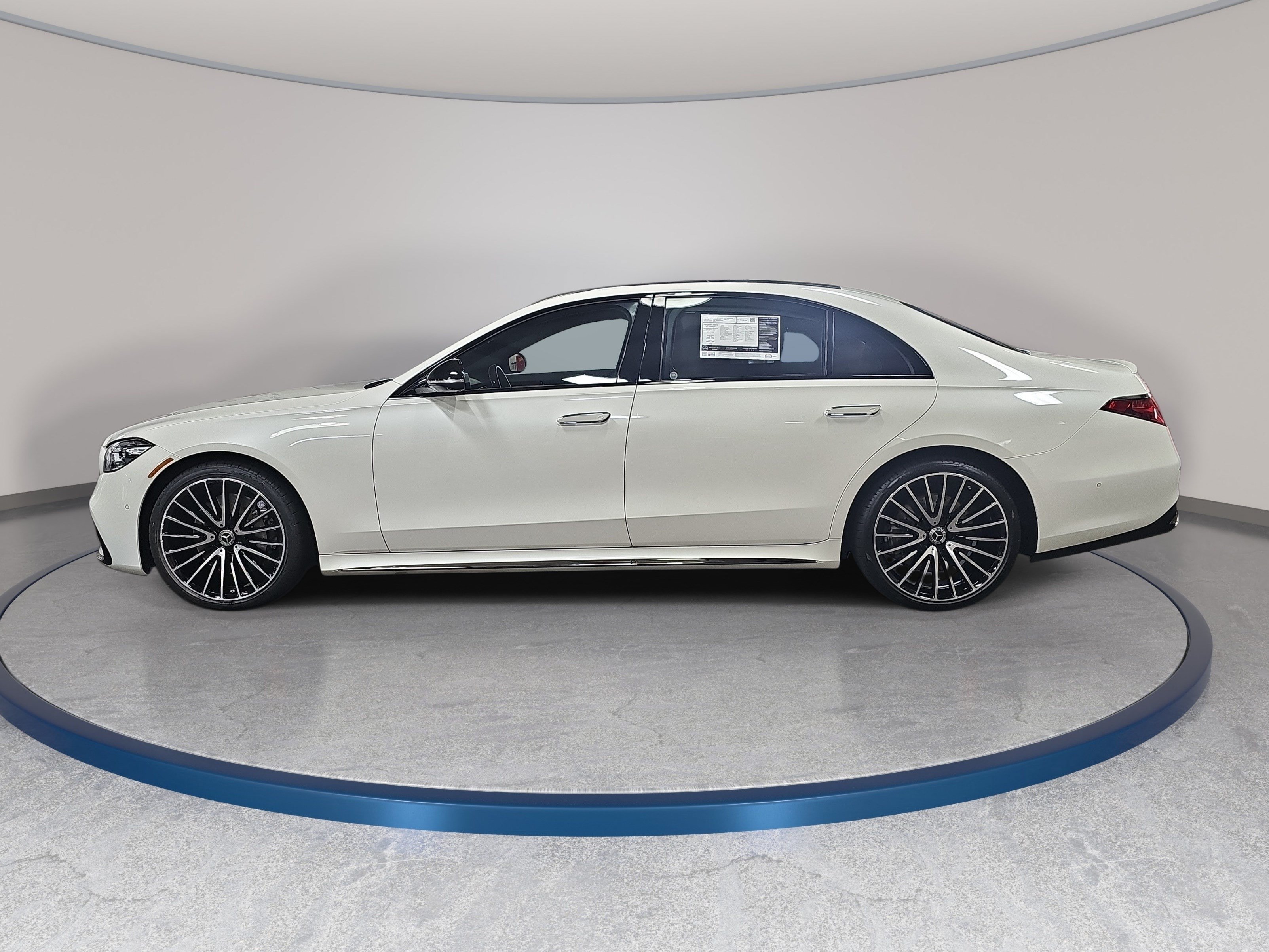 Certified 2023 Mercedes-Benz S 580 4MATIC Sedan image 9